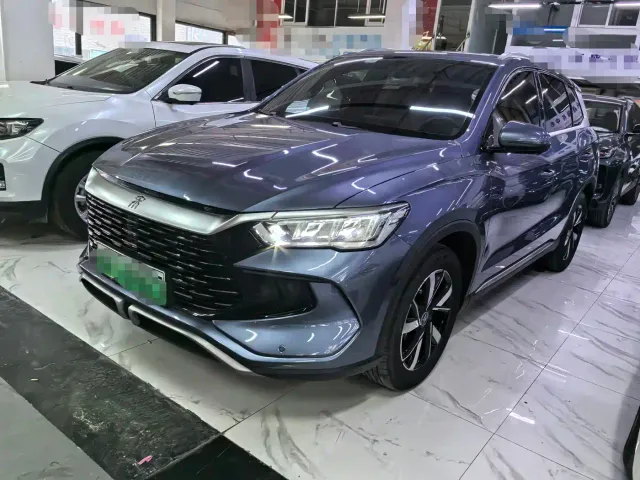 Фотография автомобиля — BYD Song Pro