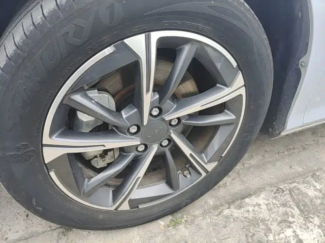 GAC Aion S MAX — Фото автомобиля 22
