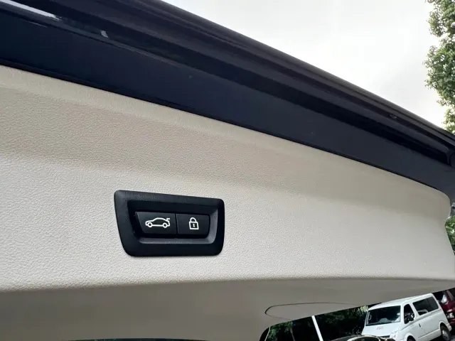 BMW X3 — Фото автомобиля 12