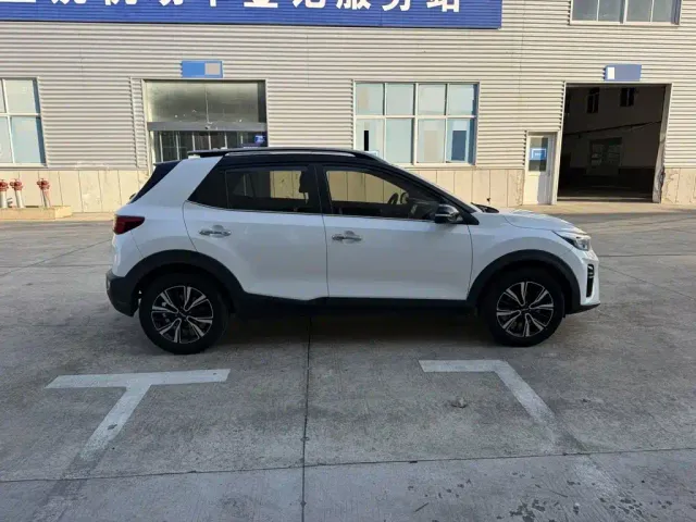 Kia KX1 — Фото автомобиля 7