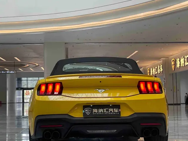 Ford Mustang 2024 2.3T EcoBoost Convertible Sport Edition — Фото автомобиля 6