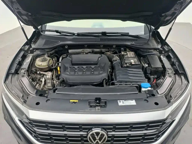 Volkswagen Passat — Фото автомобиля 12