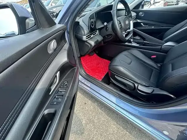 Hyundai Elantra 2023 1.5L CVT GLX Elite Edition — Фото автомобиля 7