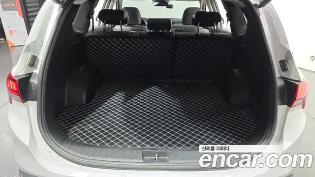Hyundai Santa Fe Santa Fe (New) — Фото автомобиля 29