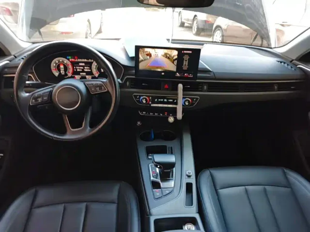 Audi A4L — Фото автомобиля 9