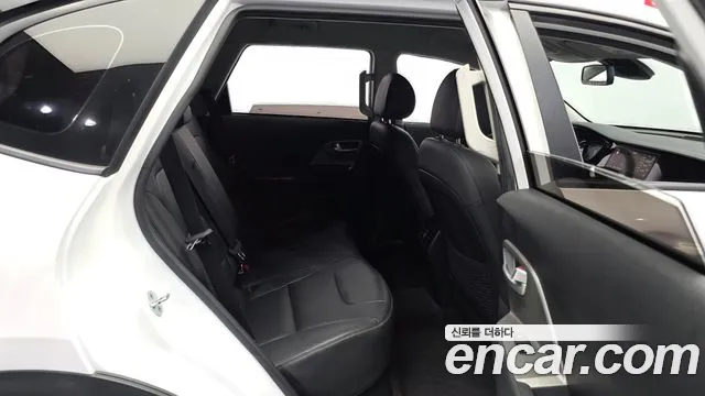 Kia Niro Niro Plus Earth — Фото автомобиля 12
