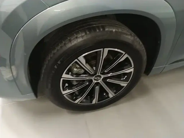 Chery Tiggo 9 — Фото автомобиля 22