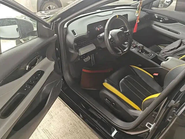 GAC Trumpchi Emkoo — Фото автомобиля 15