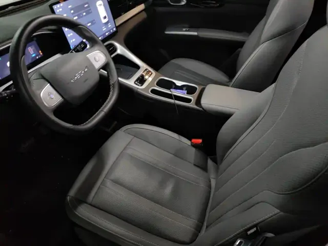 Geely Starry Wish — Фото автомобиля 11