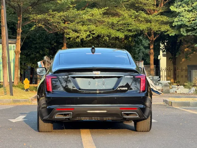 Cadillac CT5 — Фото автомобиля 7