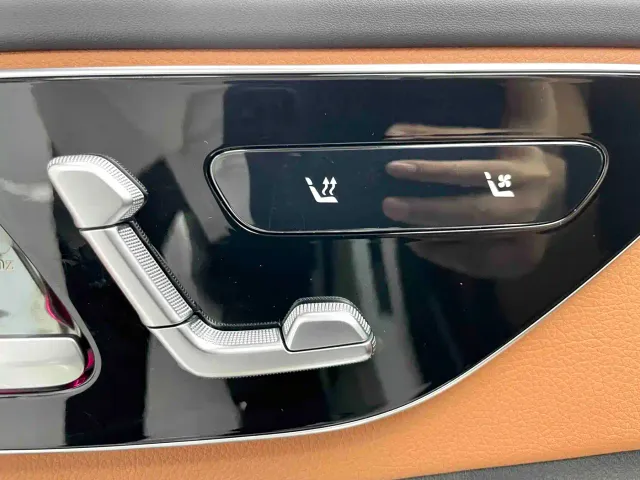 Mercedes-Benz C-Class — Фото автомобиля 13