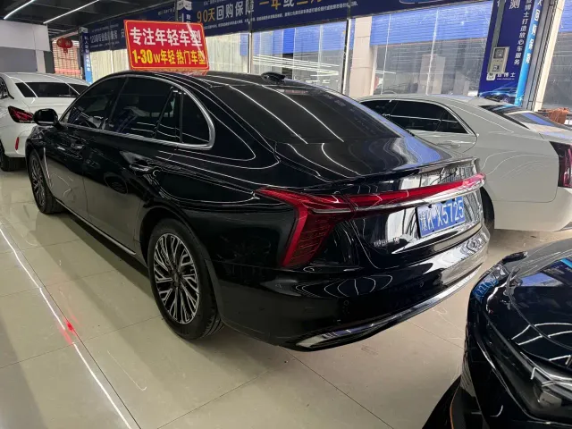 Hongqi H5 — Фото автомобиля 3