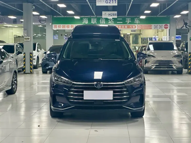 BYD Song MAX — Фото автомобиля 2