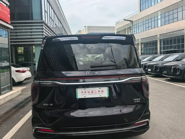Hongqi HQ9 PHEV — Фото автомобиля 11