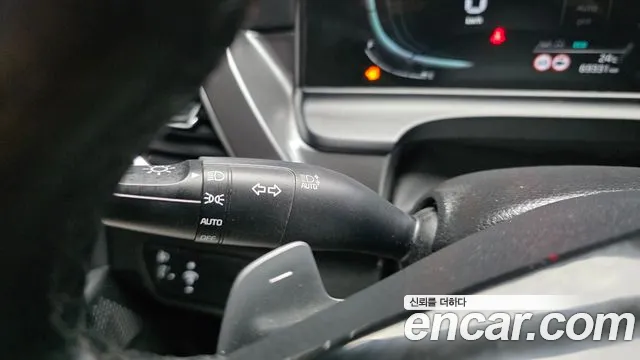 Kia Seltos Новый Seltos Бензин 1.6 турбо 2WD — Фото автомобиля 4