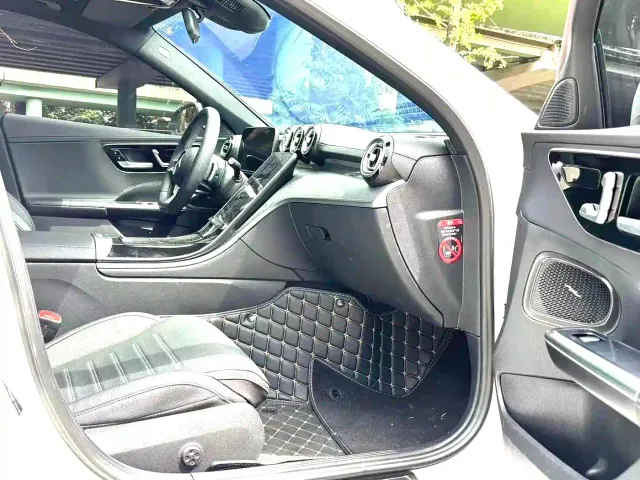 Mercedes-Benz C-Class — Фото автомобиля 5
