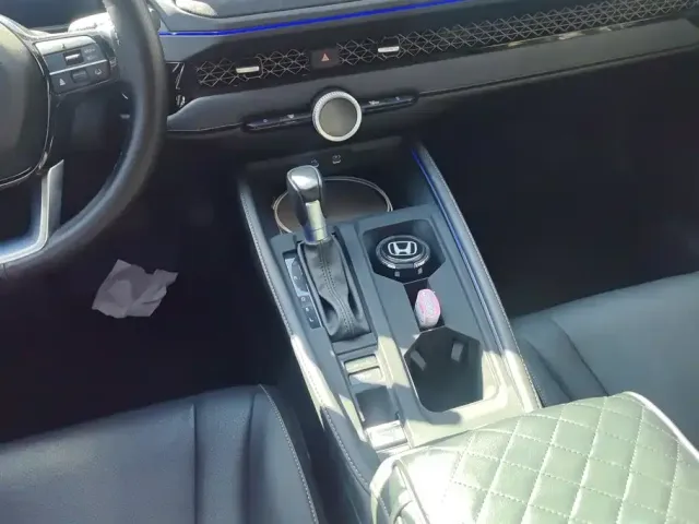 Honda Accord — Фото автомобиля 16