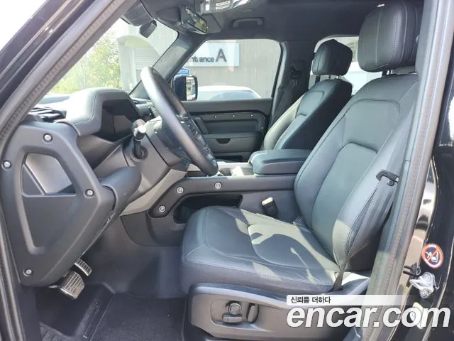 Land Rover Defender L663 — Фото автомобиля 8