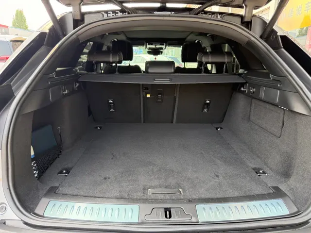 Land Rover Range Rover Velar — Фото автомобиля 22