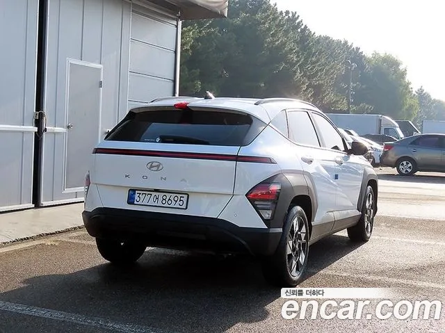 Hyundai Kona SX2 — Фото автомобиля 2