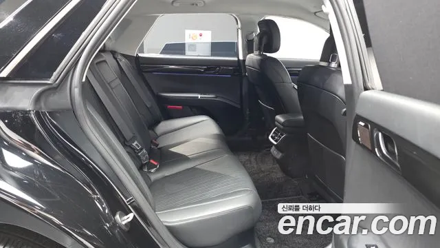 Hyundai Grandeur — Фото автомобиля 12