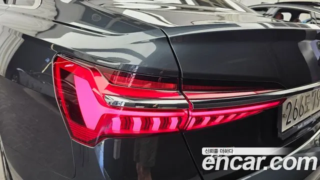 Audi A6 C8 — Фото автомобиля 8