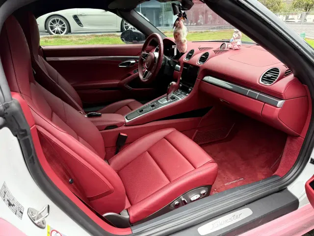 Porsche Porsche 718 2022 Boxster 2.0T — Фото автомобиля 8