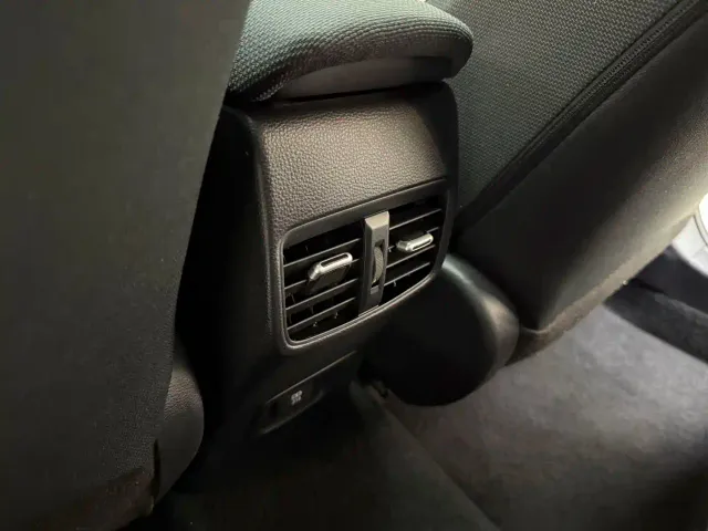 Toyota Levin — Фото автомобиля 15