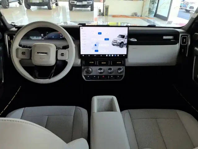 iCAR V23 — Фото автомобиля 9