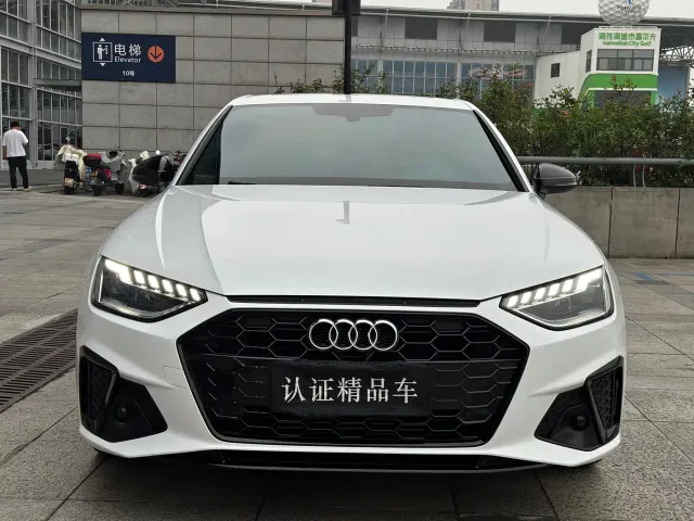 Audi A4L — Фото автомобиля 2