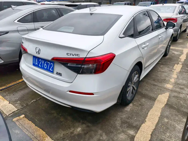 Honda Civic — Фото автомобиля 14