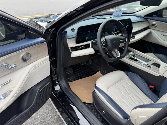 Chery Arrizo 8 — Фото автомобиля 16