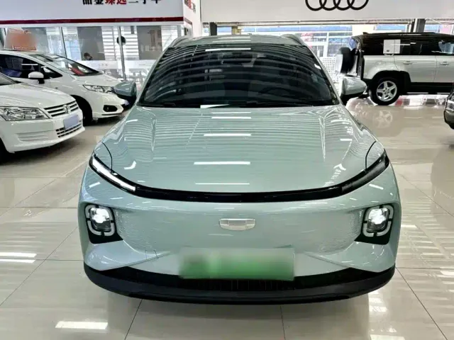 Geely Geometry E Firefly — Фото автомобиля 2