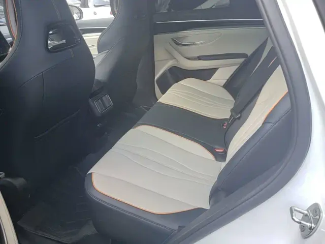 BYD Song PLUS — Фото автомобиля 16