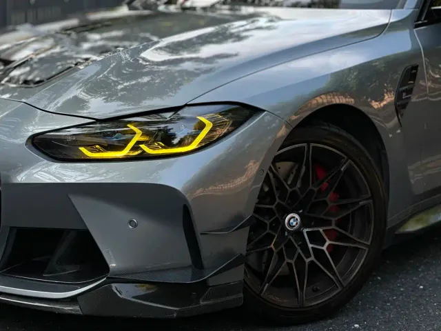 BMW M4 — Фото автомобиля 11