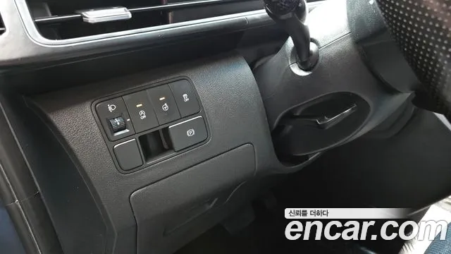 Hyundai Staria Staria Карго 5 мест — Фото автомобиля 15
