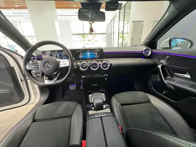 Mercedes-Benz A-Class — Фото автомобиля 7