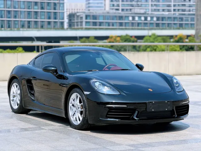 Porsche 718 — Фото автомобиля 3