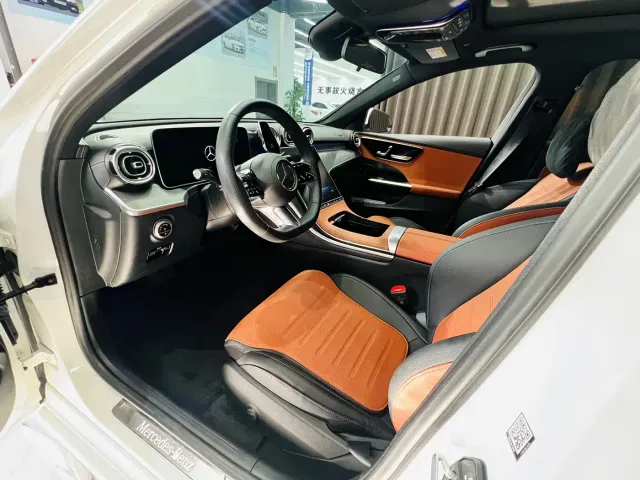 Mercedes-Benz C-Class — Фото автомобиля 6