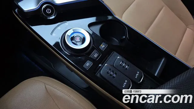 Kia EV6 — Фото автомобиля 12