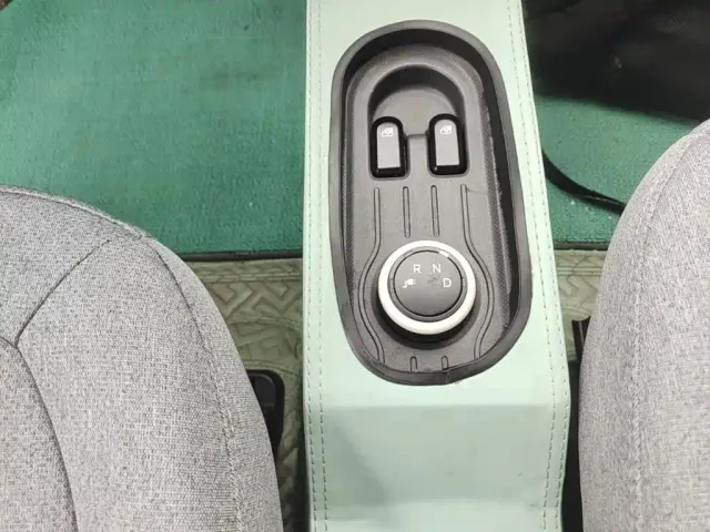 Wuling Hongguang Mini EV — Фото автомобиля 13