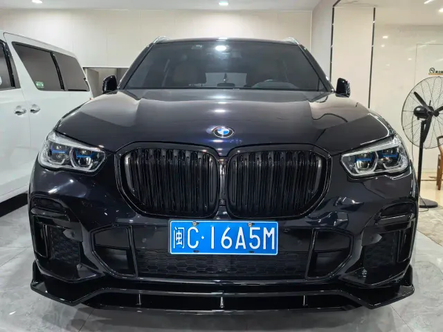 BMW X5 — Фото автомобиля 2