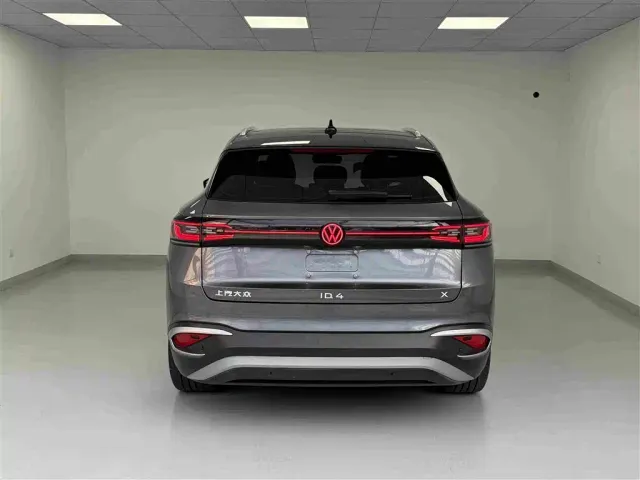 Volkswagen ID.4 X — Фото автомобиля 18