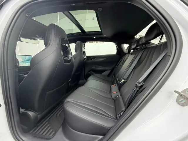BYD Seal 06 — Фото автомобиля 7