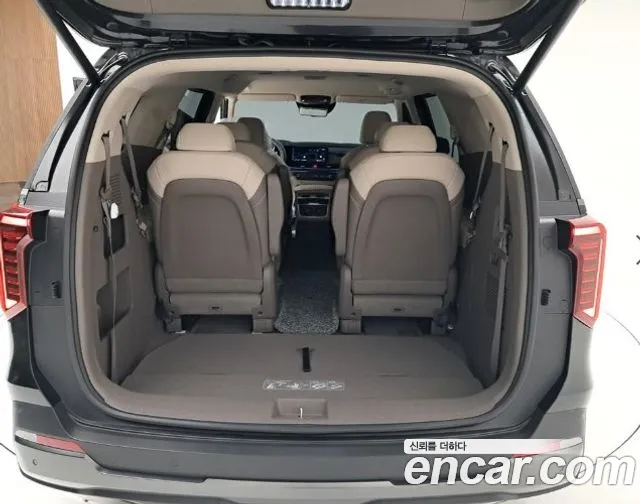 Kia Carnival Generation 4 — Фото автомобиля 19