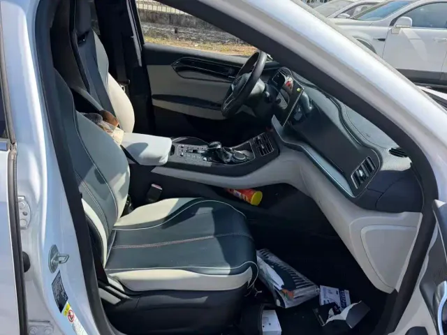 BYD Qin PLUS — Фото автомобиля 7
