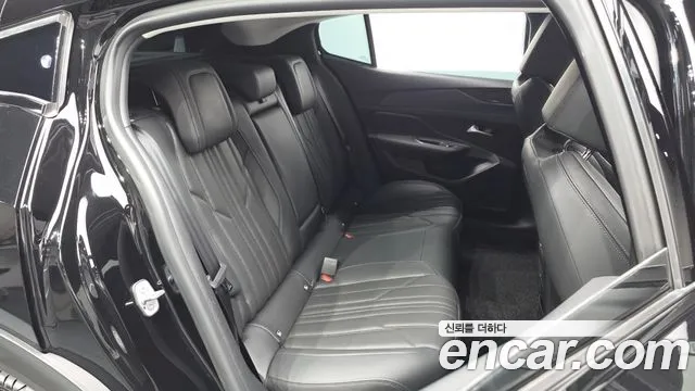 Peugeot 408 1.2 Pure Tech Allure — Фото автомобиля 11