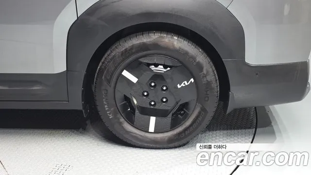 Kia PV5 — Фото автомобиля 6