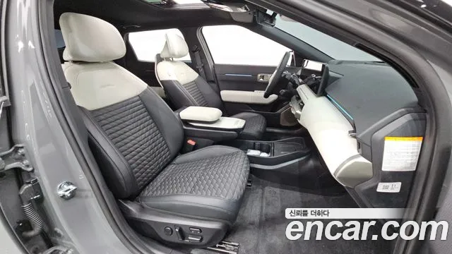 Kia EV4 — Фото автомобиля 11