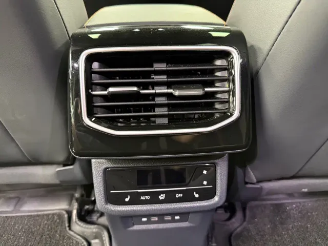 Volkswagen ID.6 Crozz — Фото автомобиля 14